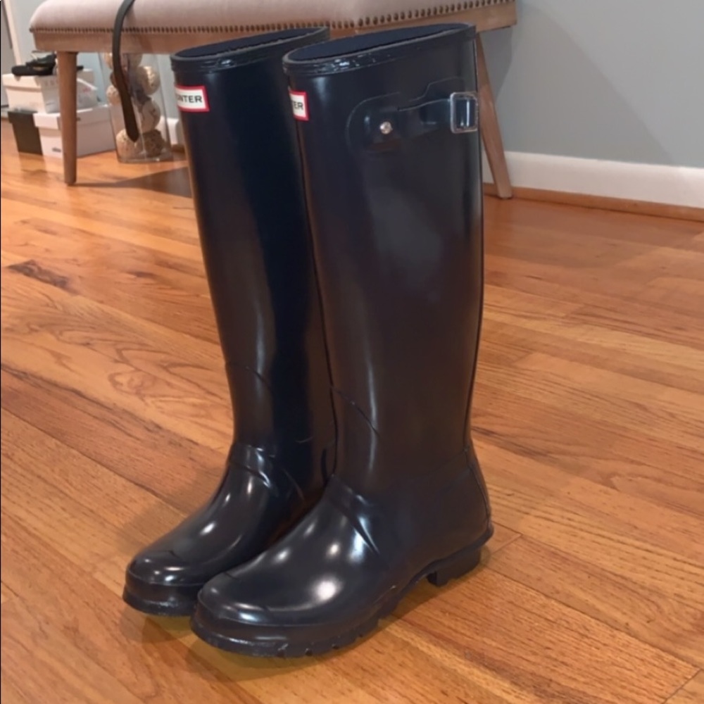 Hunter Original Tall Rain boots! Never worn!!